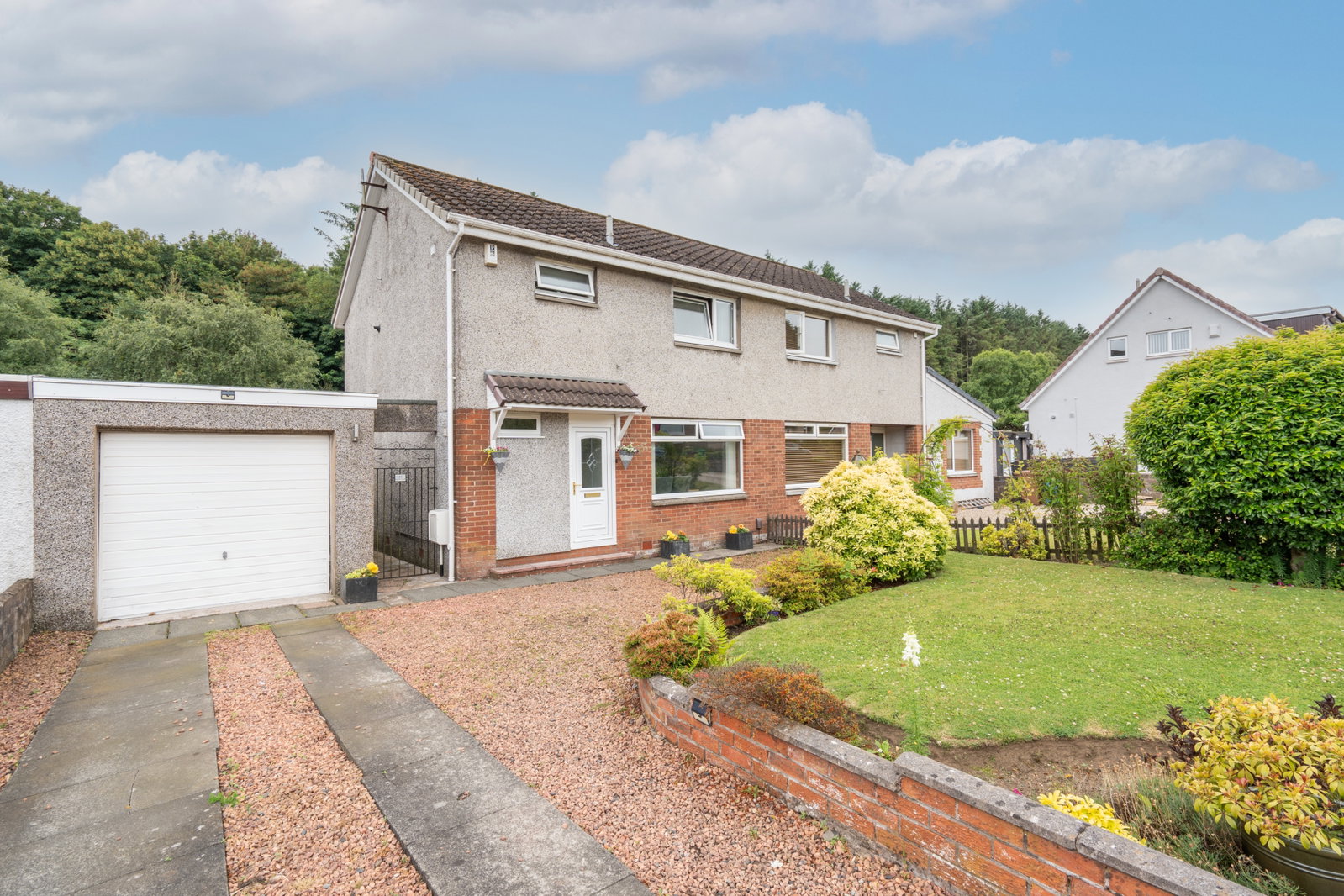 Semi Detached House in Kirkcaldy