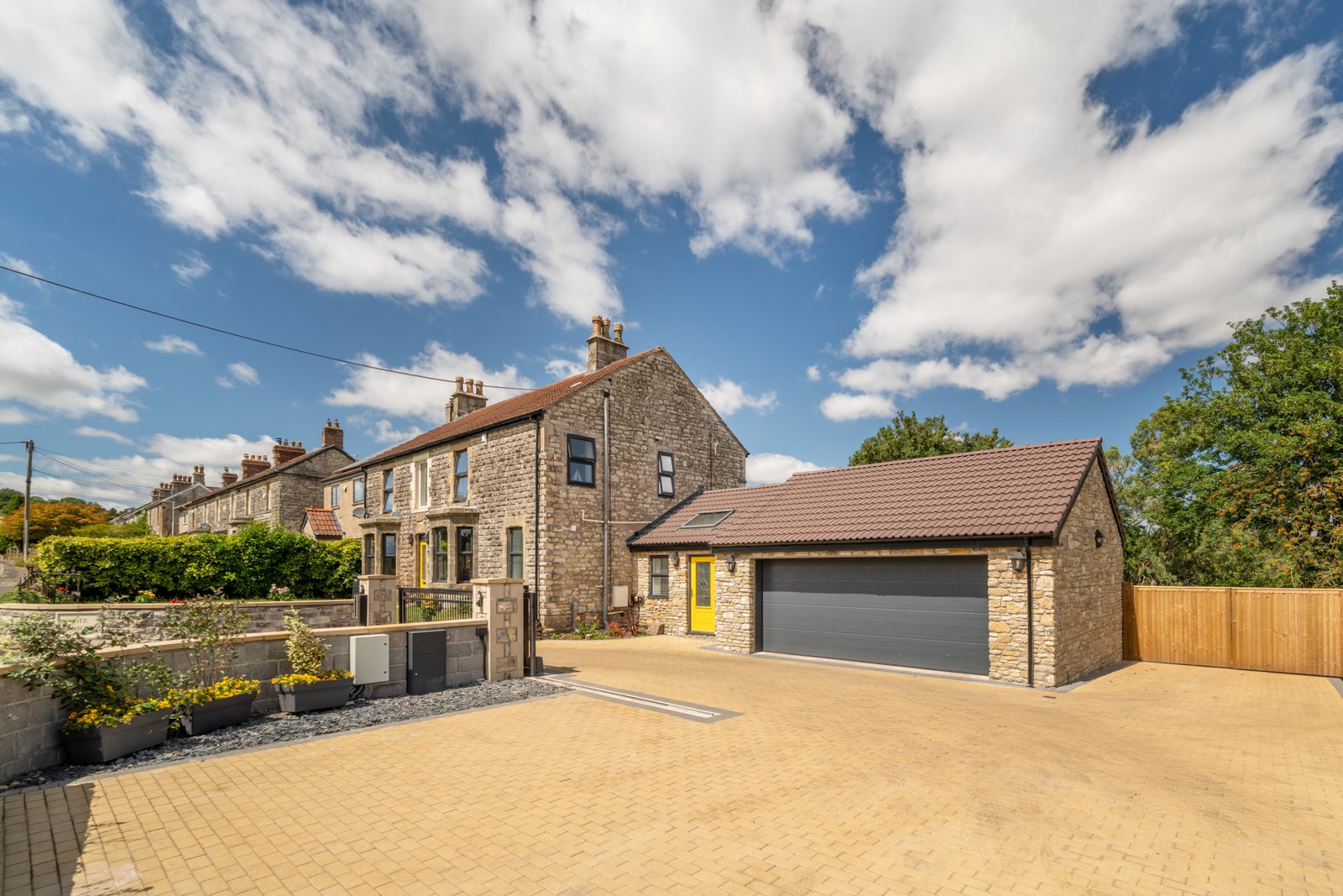 Detached House in Bath