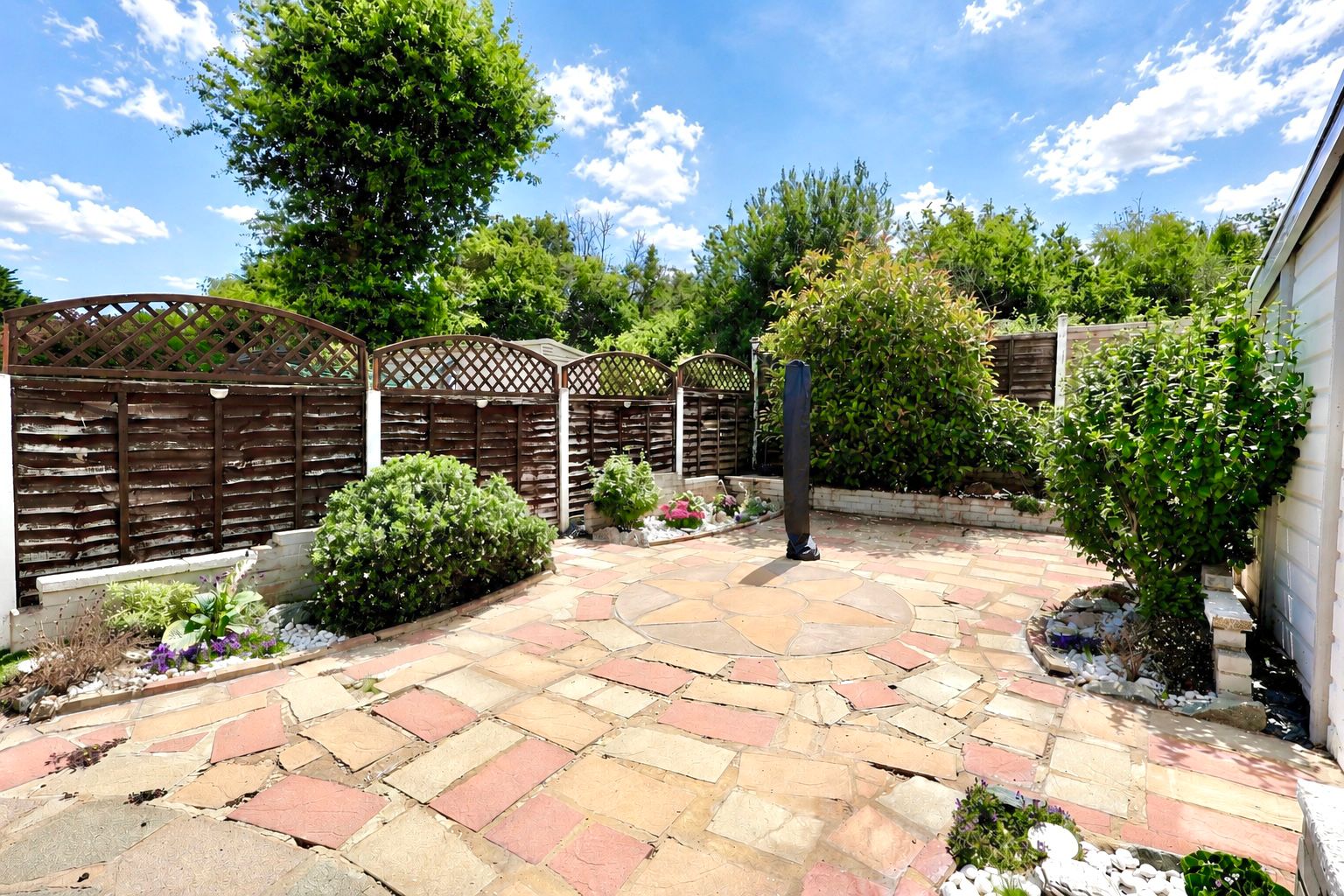 Semi Detached Bungalow in Orpington