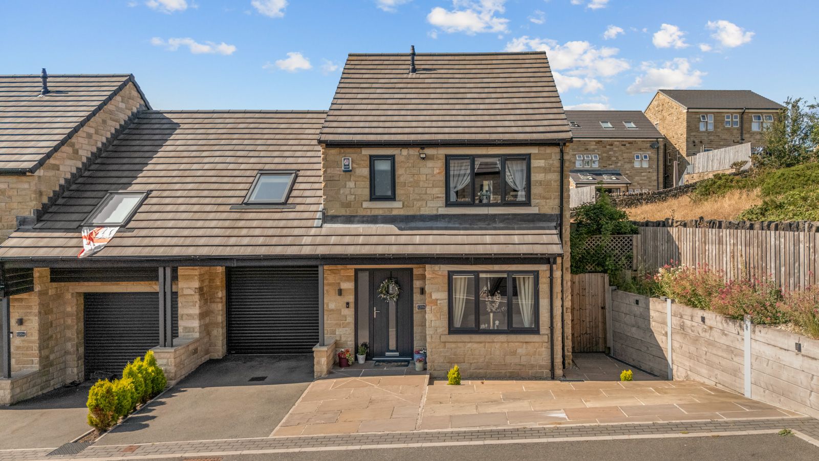 Semi Detached House in Huddersfield