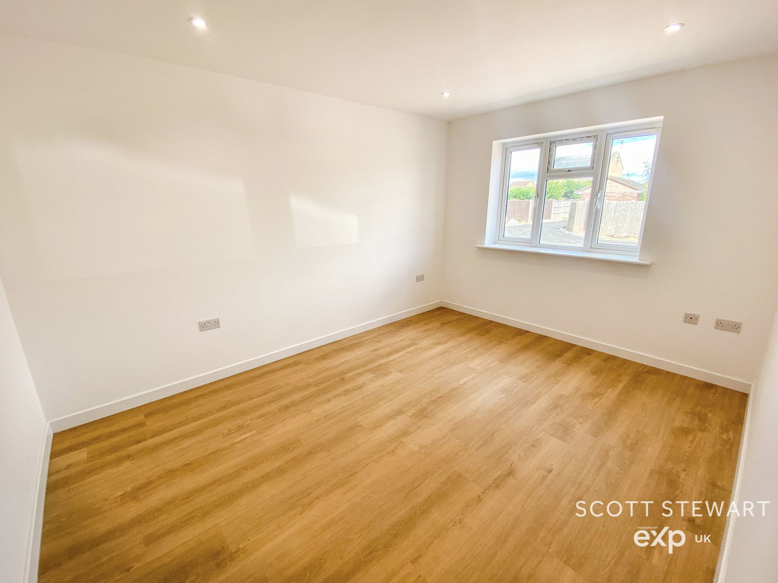 Semi Detached Bungalow in Peterborough