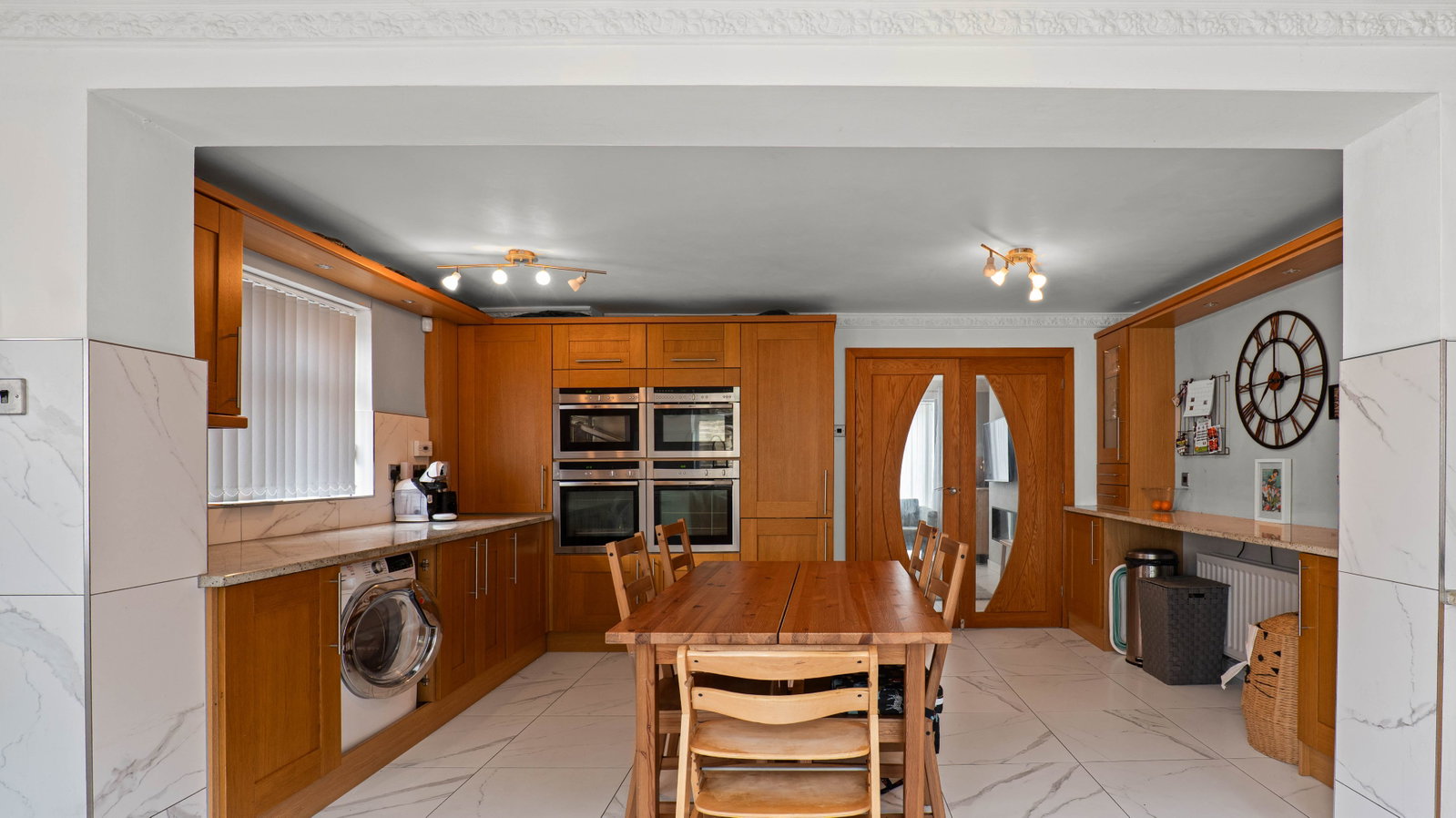 Semi Detached House in Sheffield 5