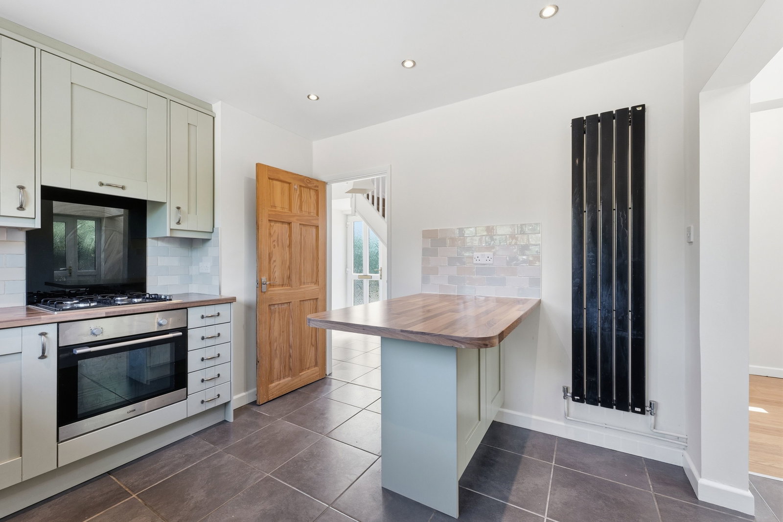 Semi Detached House in Newark
