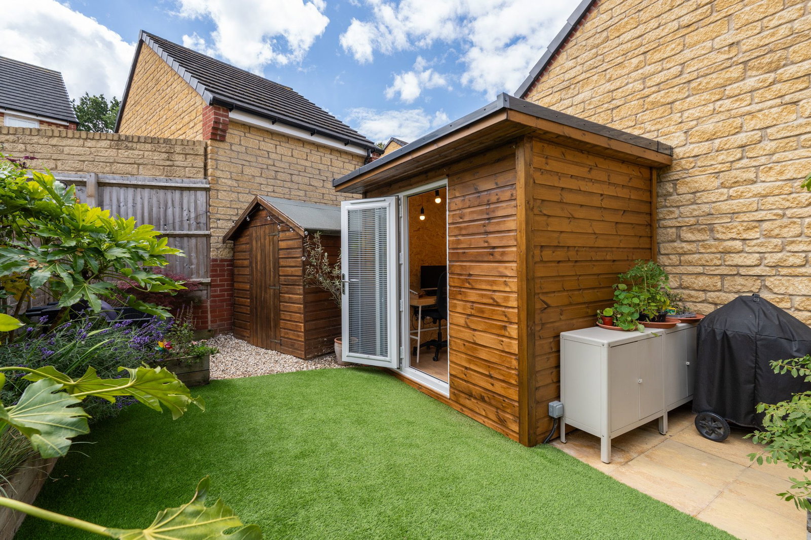 End Of Terrace House in Gloucester