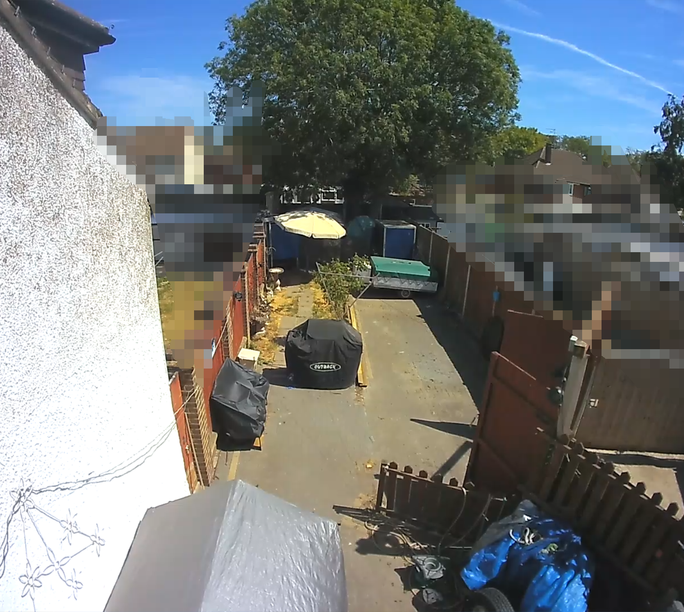 Semi Detached House in Luton 5