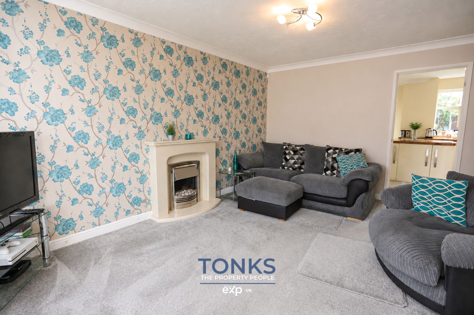 Semi Detached House in Halesowen