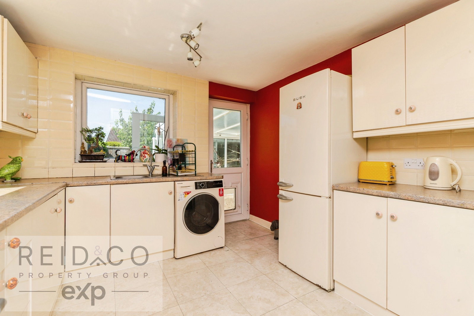 Semi Detached House in Preston