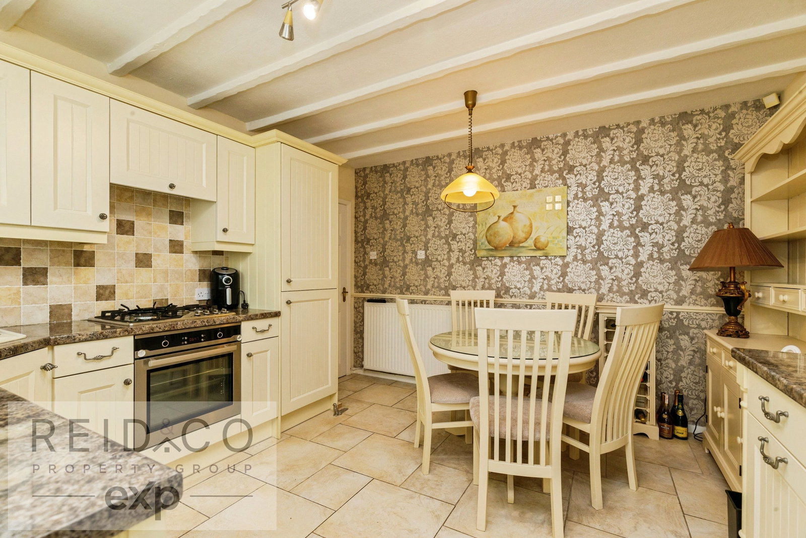 Semi Detached Bungalow for sale in Preston, Hawthorn Crescent, Lea, Preston, PR2 1RD, 979 m²