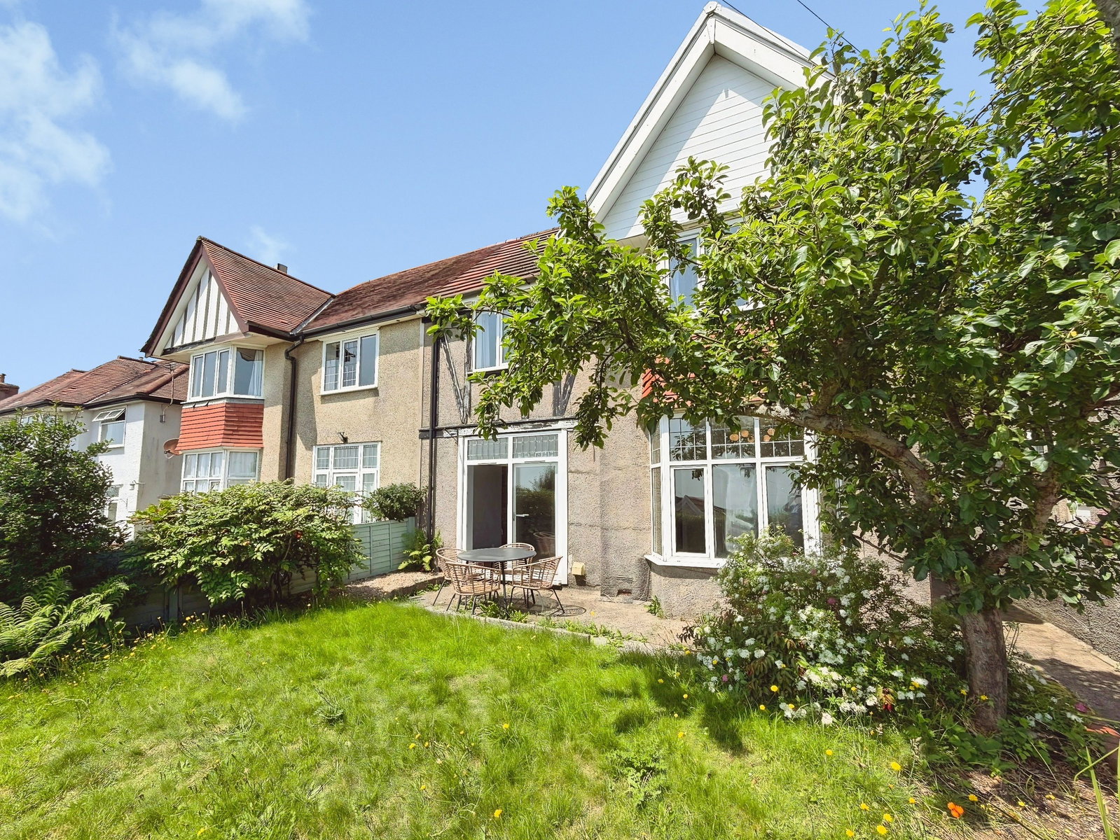 Semi Detached House in Swansea