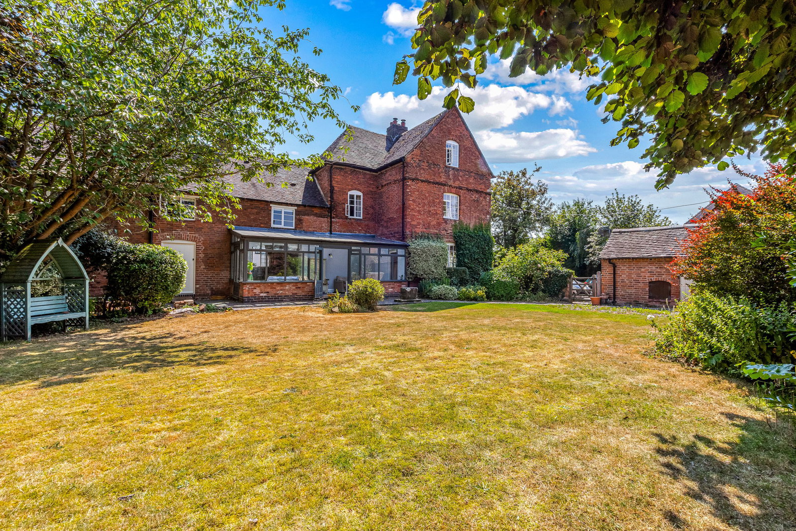 Detached House in Swadlincote