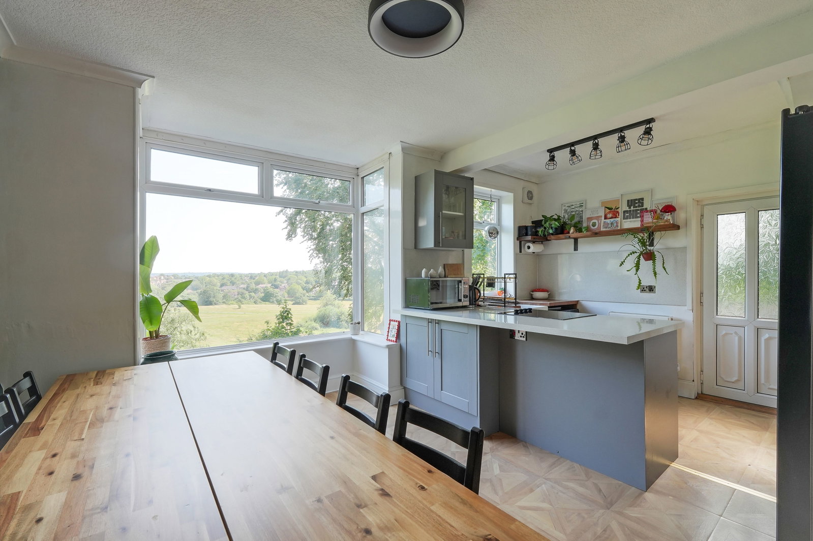Semi Detached House in Sheffield