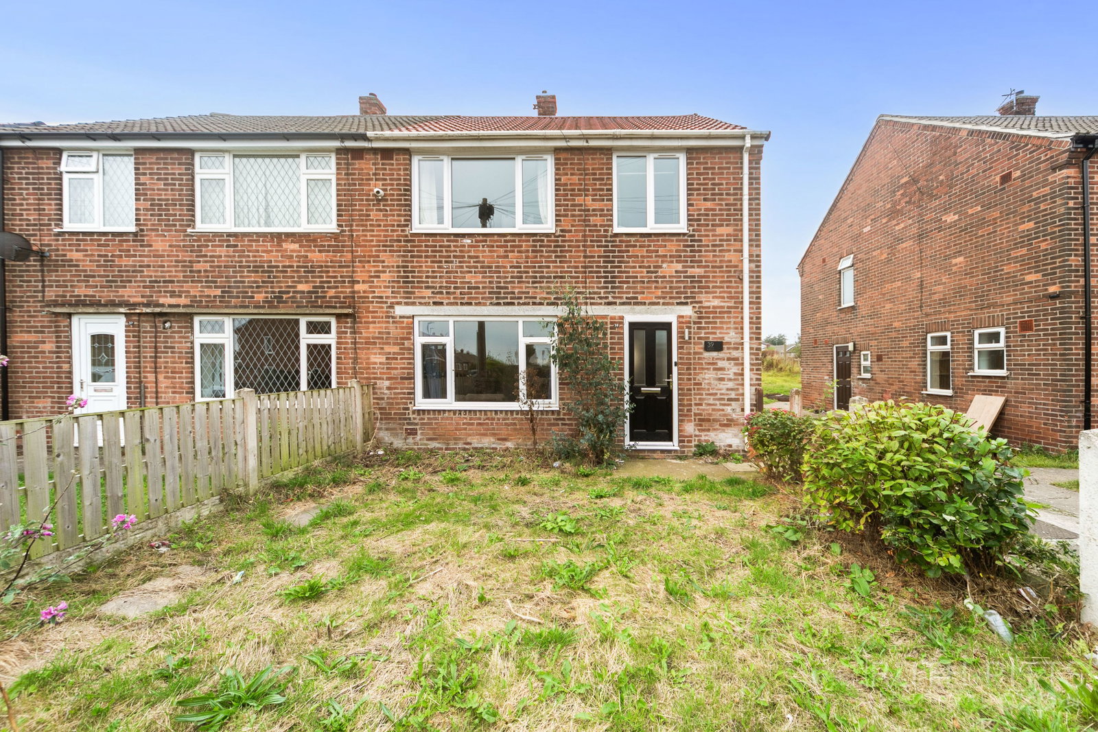 Semi Detached House in Pontefract