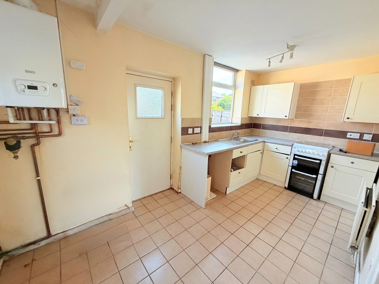 Semi Detached House in Manchester