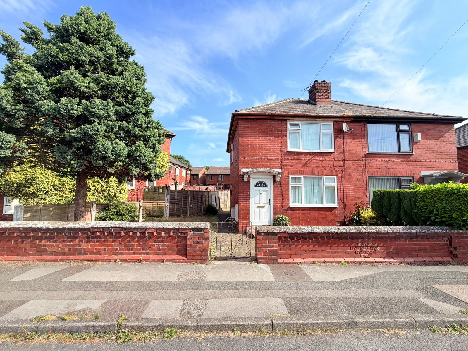 Semi Detached House in Manchester