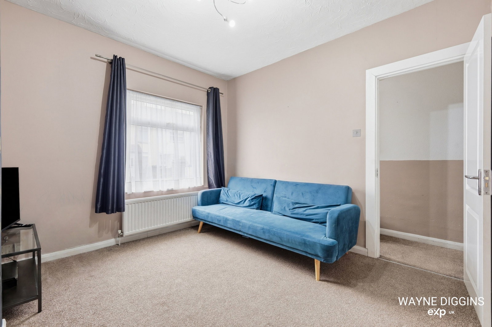 Terraced House in Grays