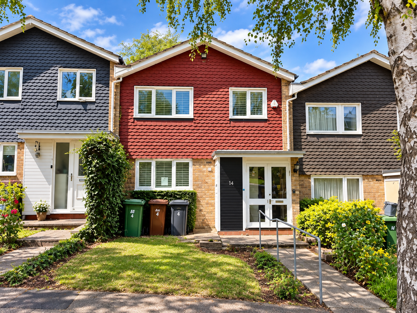 Terraced House for sale in Bushey, Ivinghoe Road, Bushey, WD23 4SW
