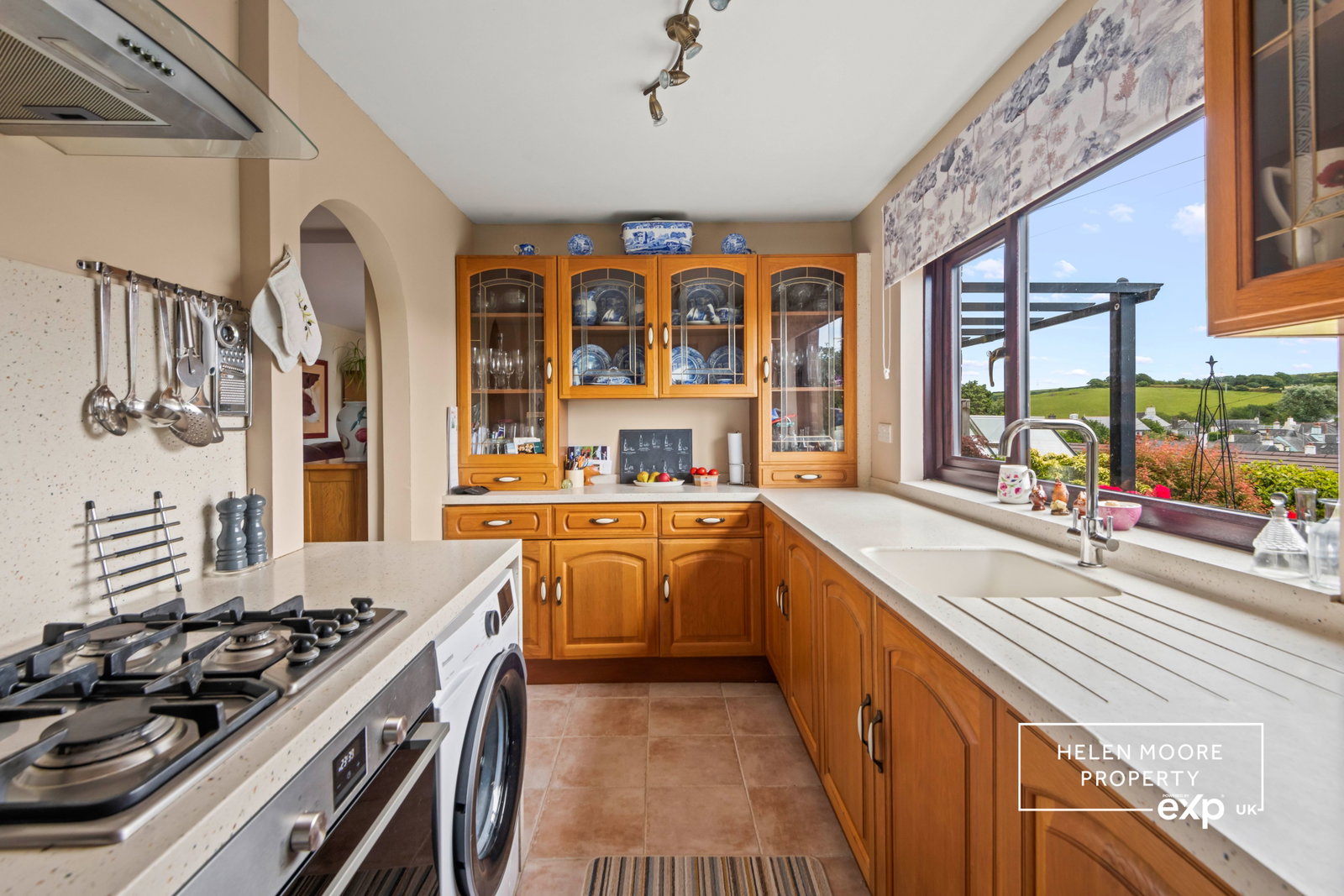 Semi Detached House for sale in Ivybridge, Seldons Close, Ugborough, Devon