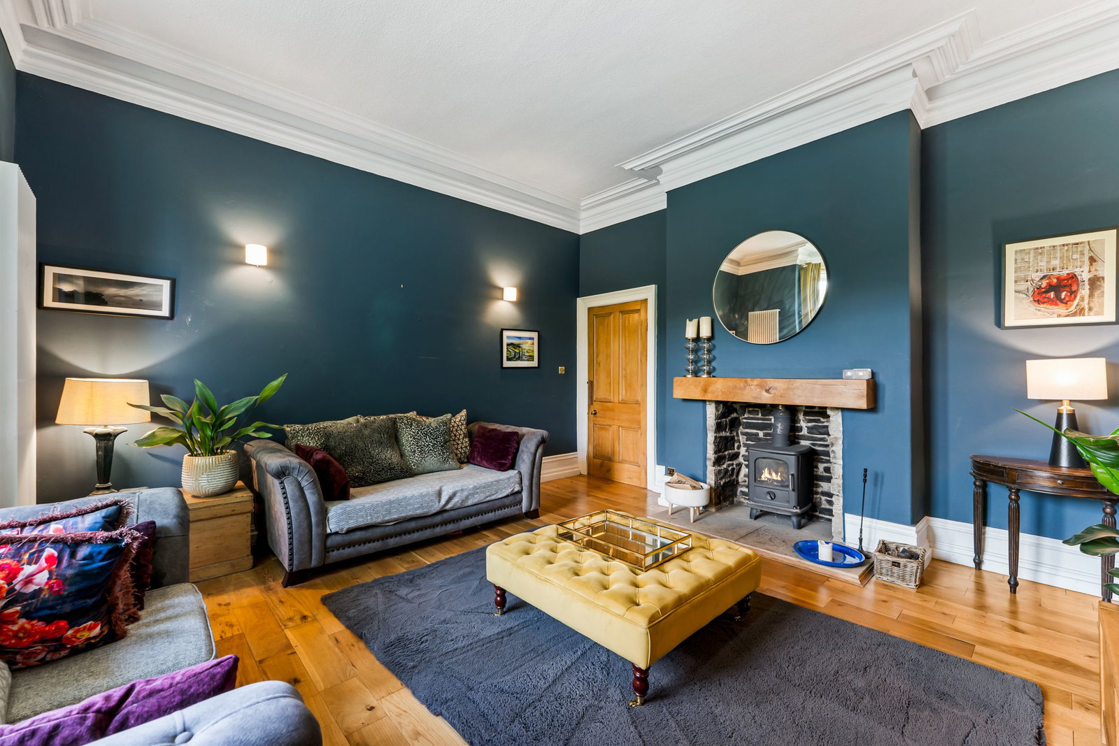 Semi Detached House for sale in High Peak, New Mills Road, Birch Vale, SK22, 3235 m²