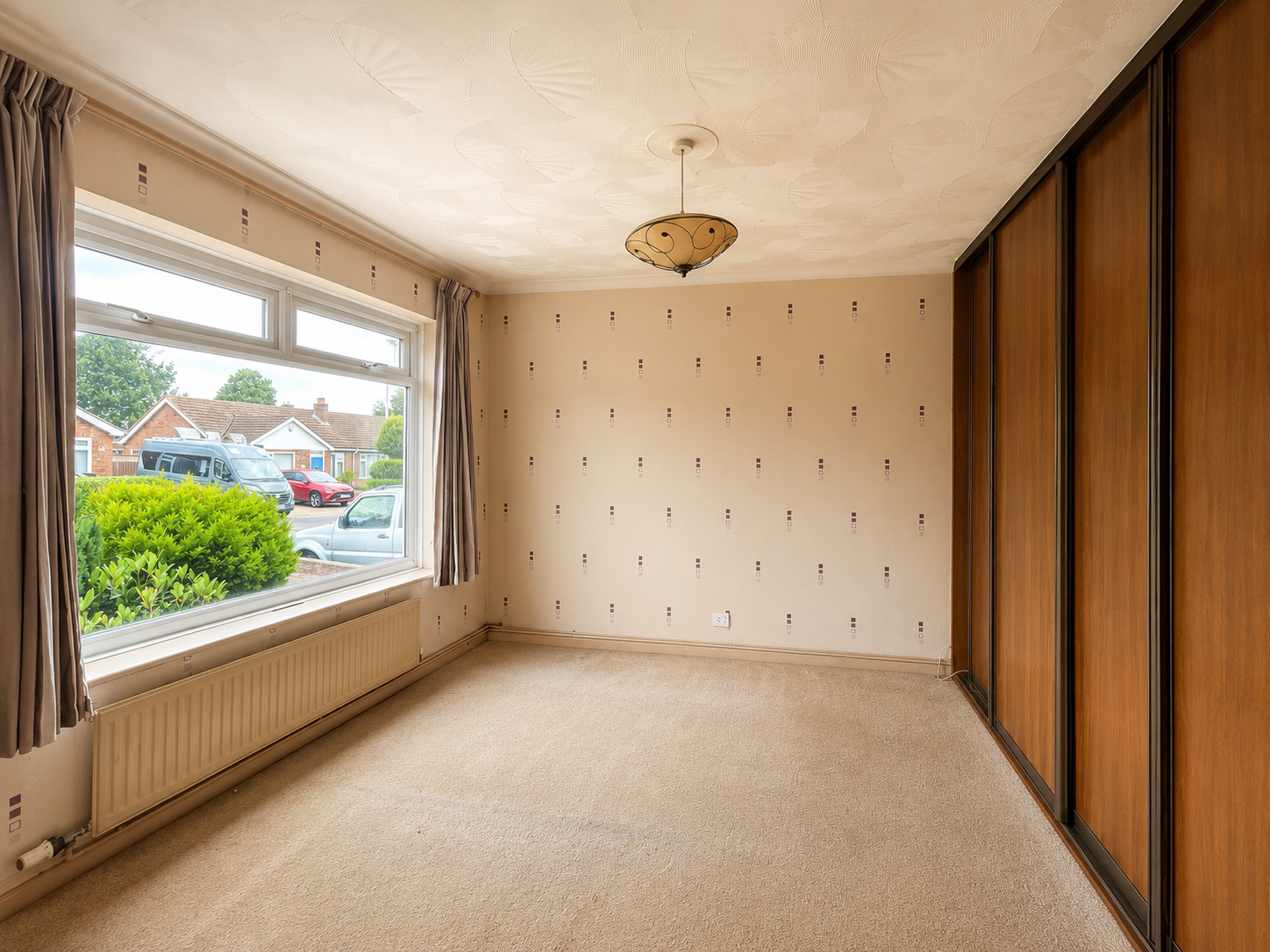 Semi Detached Bungalow in Sittingbourne