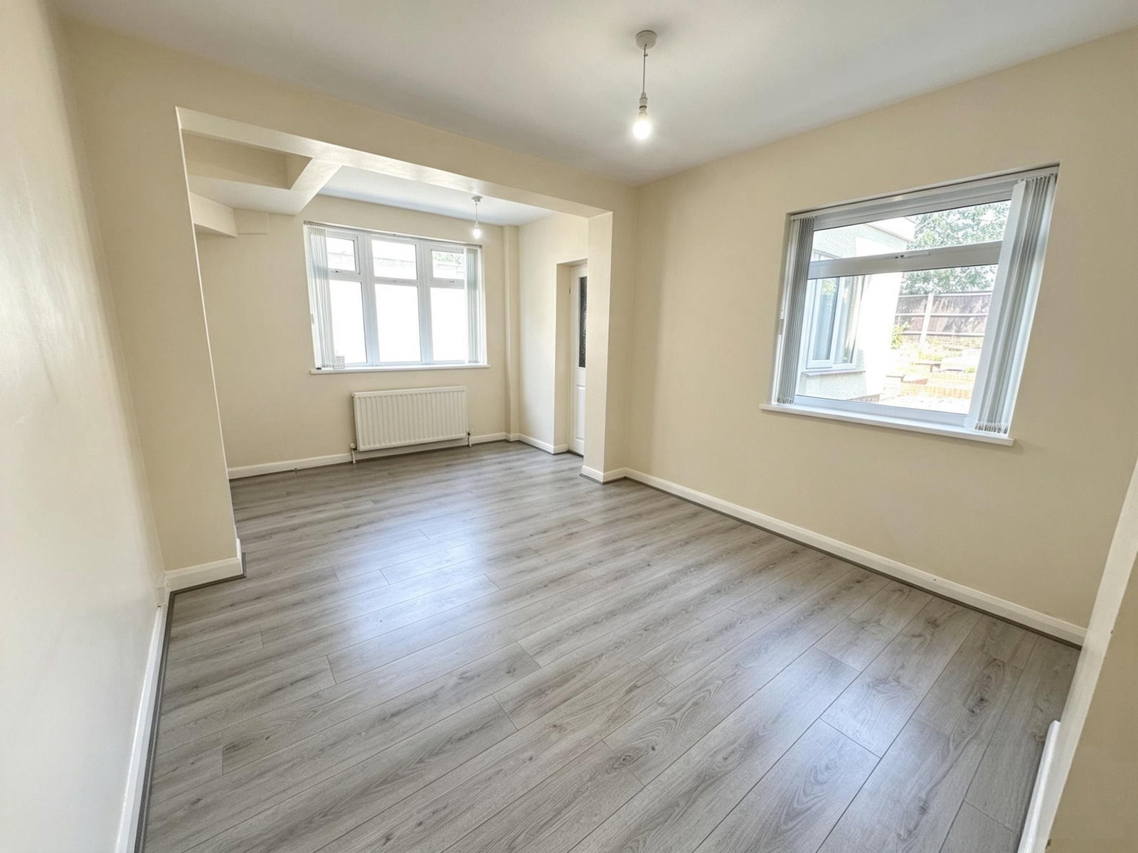 Semi Detached House in Tipton