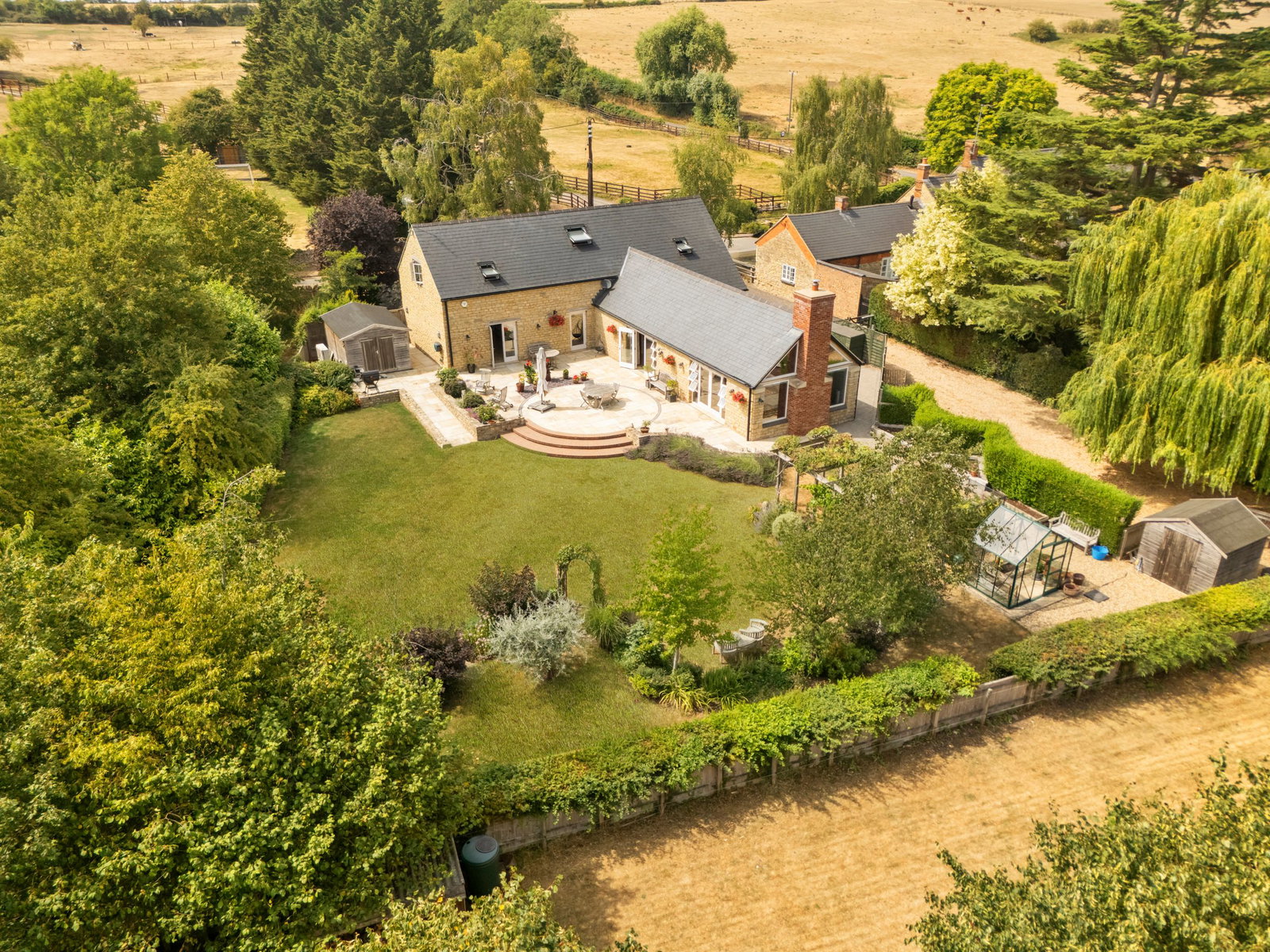 Detached House in Milton Keynes