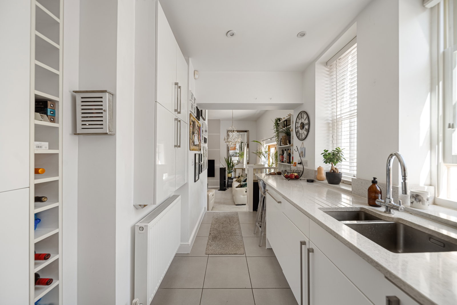 Terraced House for sale in Dartford, Chapel Drive, Dartford, DA2 6FF, 1287 m²