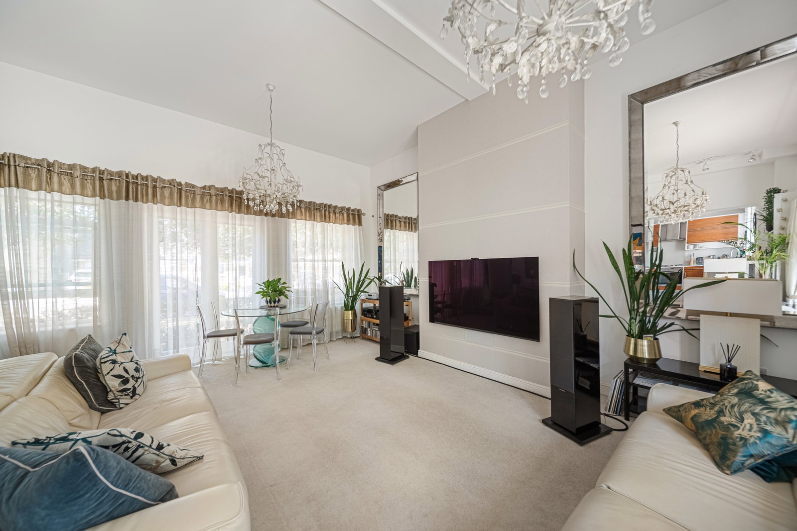 Terraced House for sale in Dartford, Chapel Drive, Dartford, DA2 6FF, 1287 m²