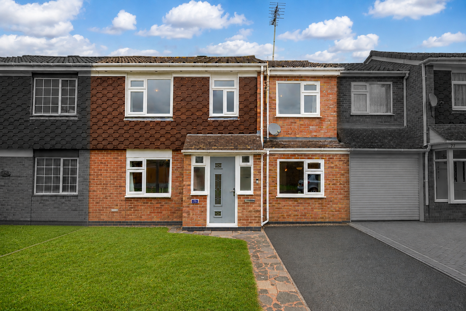 Semi Detached House in Redditch