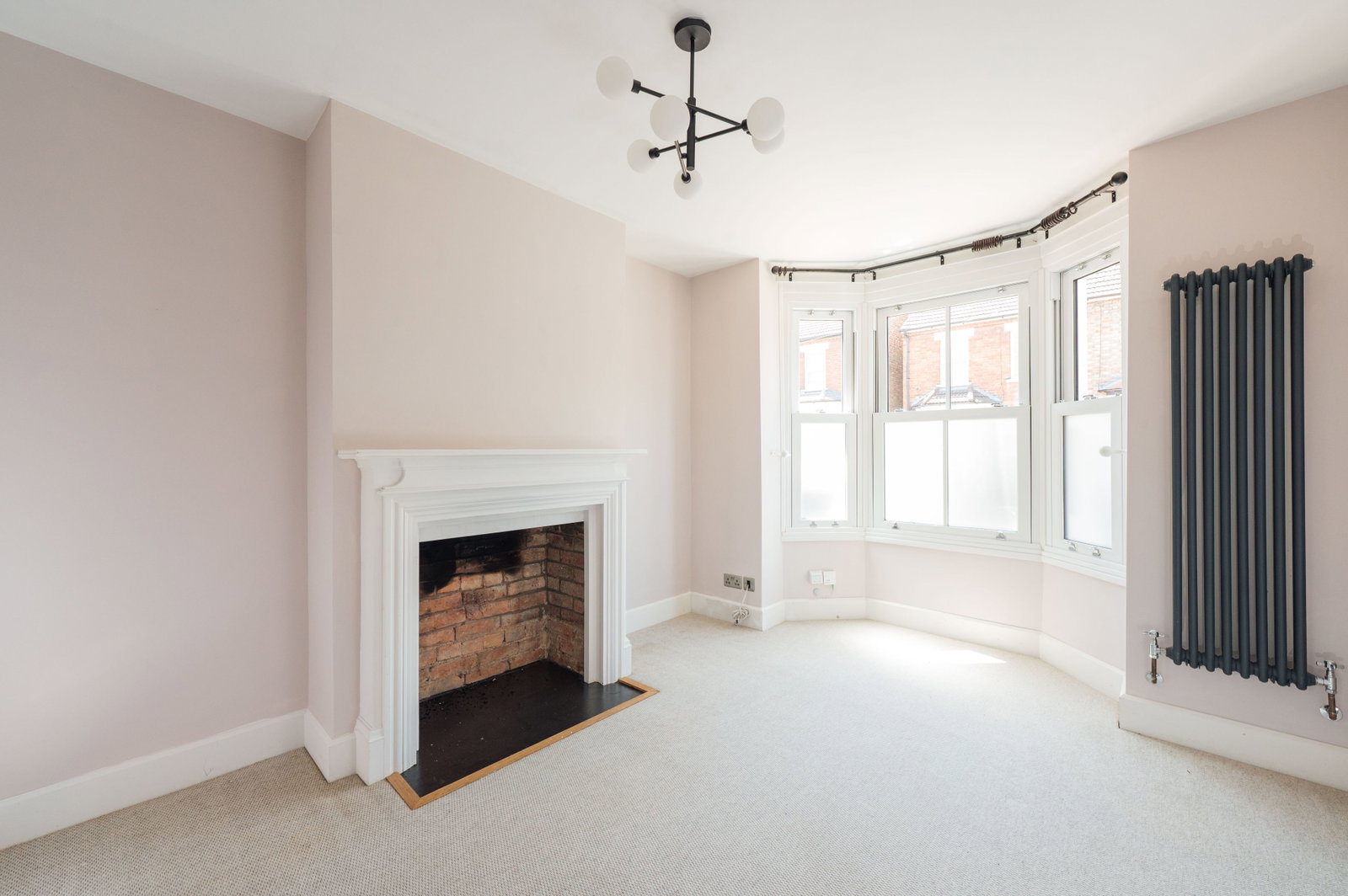 Terraced House in Bedford