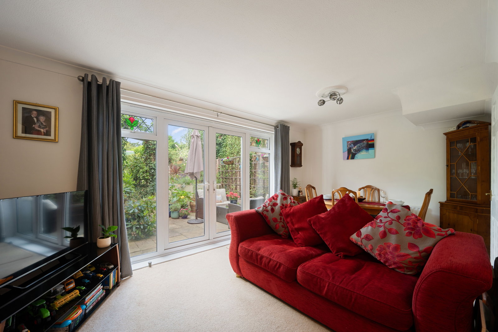 Semi Detached House for sale in Grantham, Meadowdale Crescent in Grantham, 720 m²