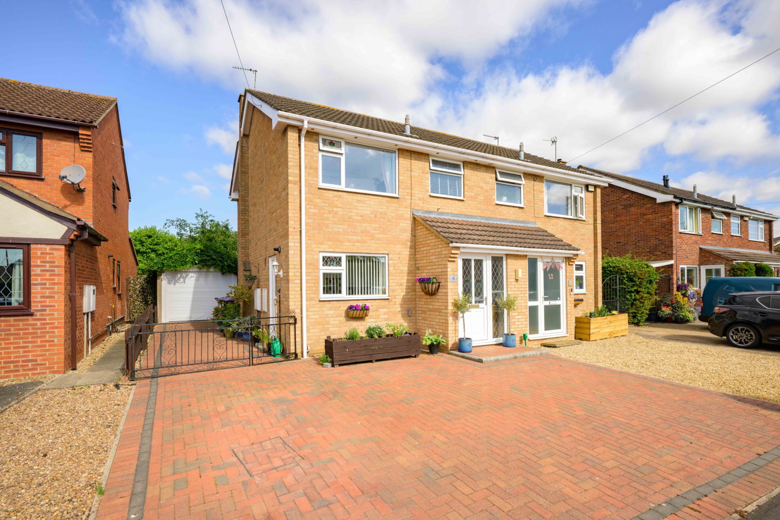 Semi Detached House in Grantham