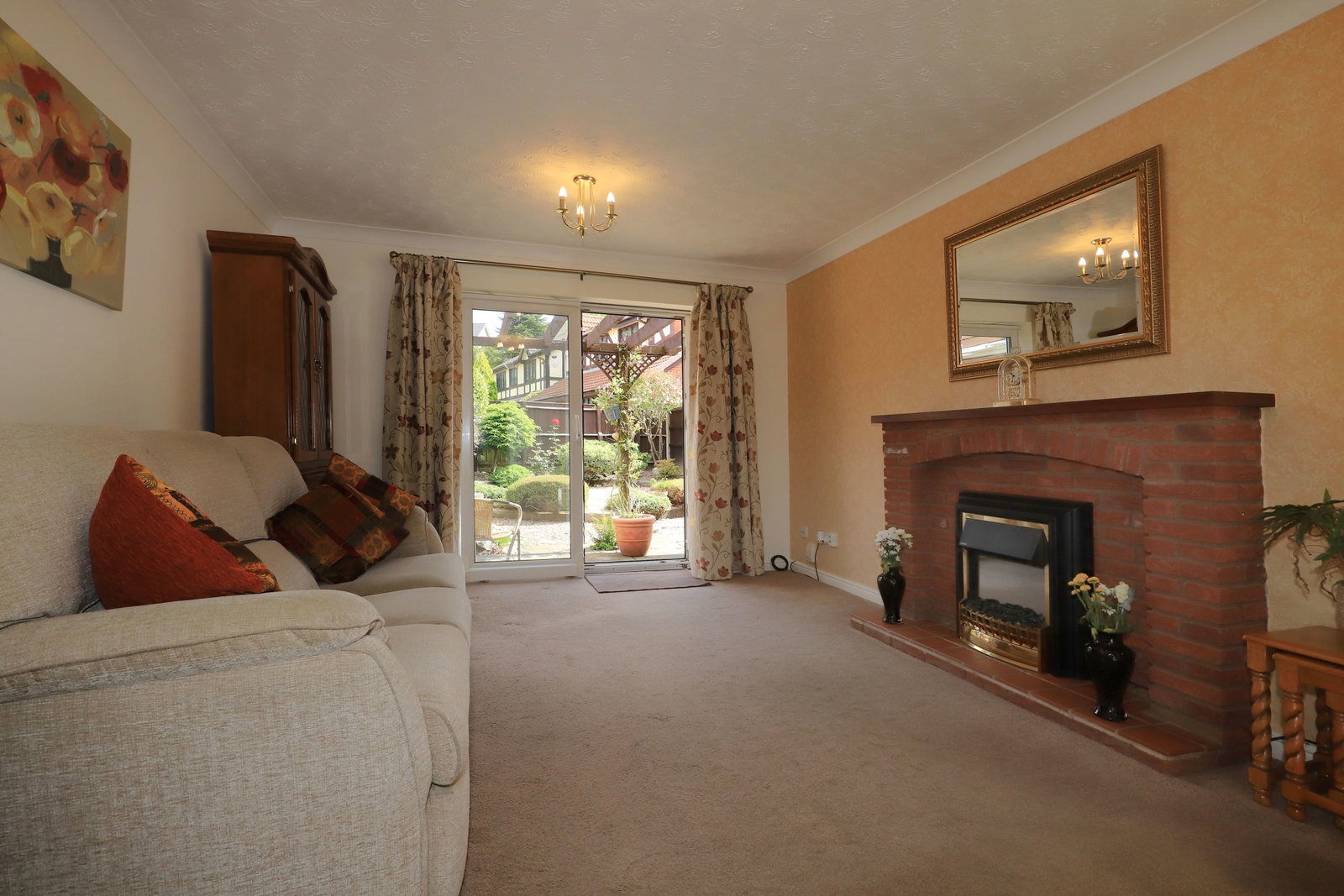 Semi Detached House in Cradley Heath