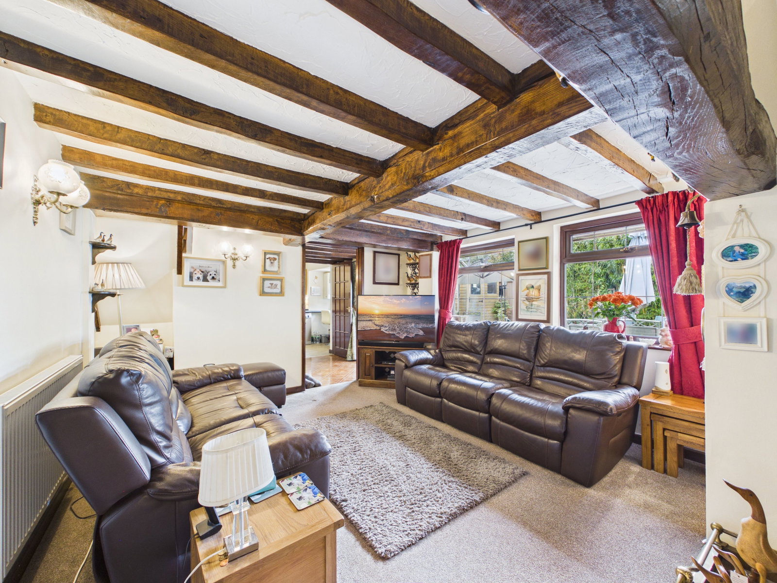 Detached House in Newport 3