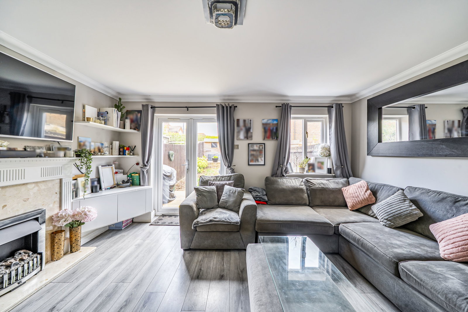 Terraced House for sale in Radlett, Rowan Close, Shenley, Radlett, WD7