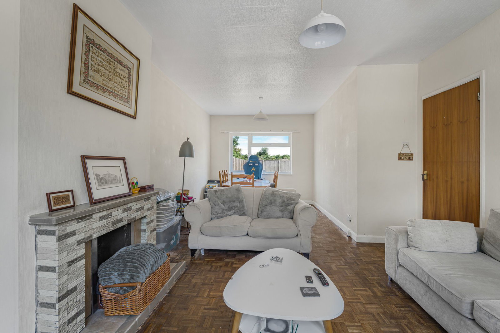 Semi Detached House in Cheltenham