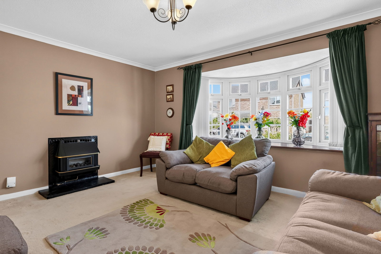 Bungalow in Southend-on-sea