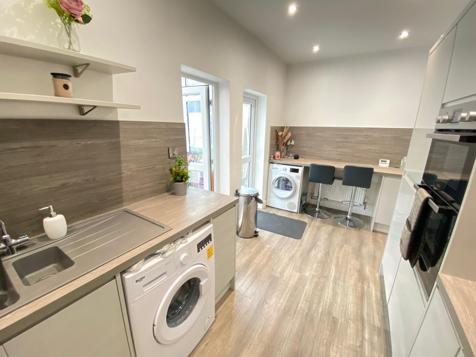Semi Detached House for sale in Leicester, Roydene Crescent, Leicester, LE4 0GN