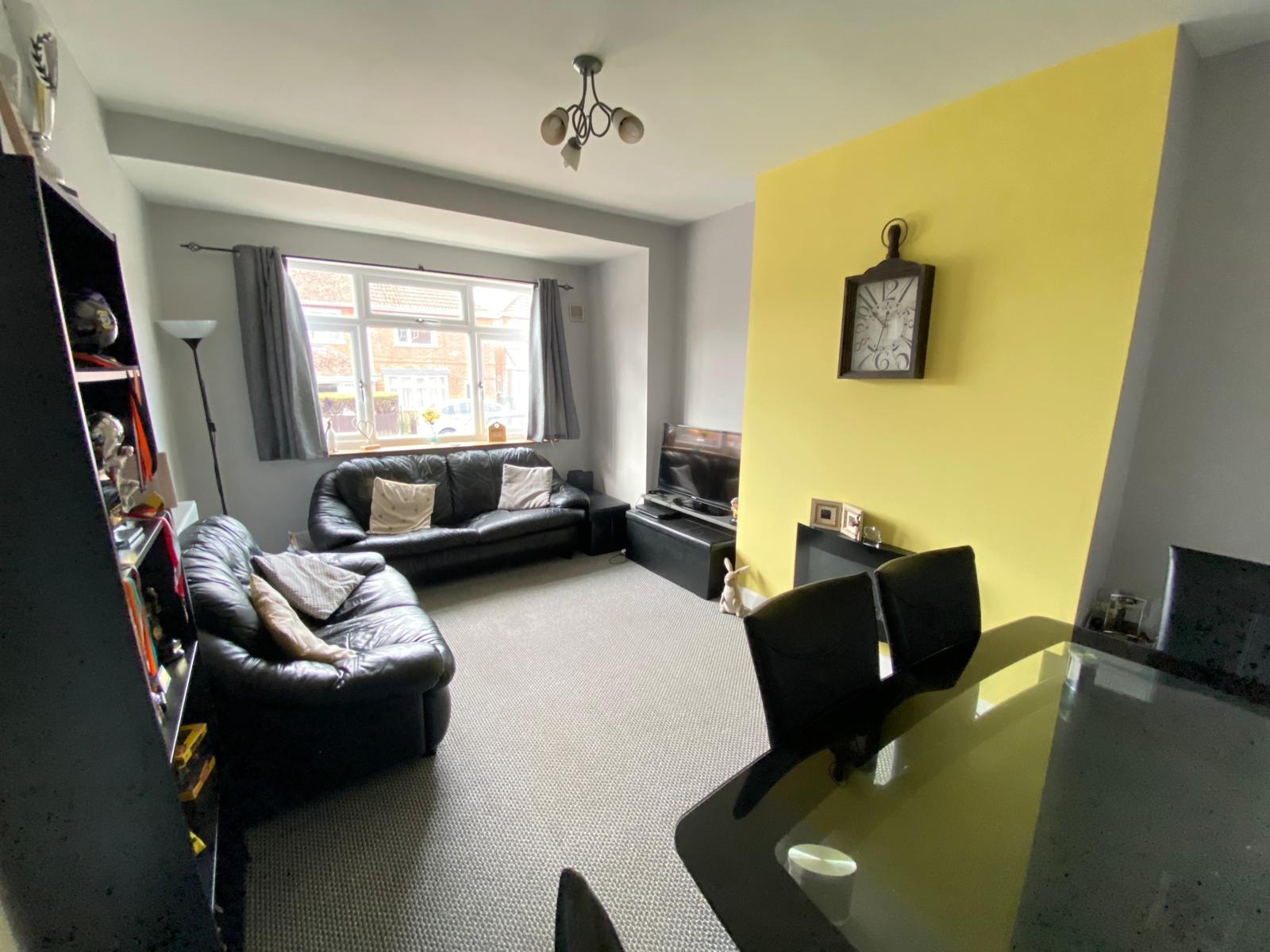 Semi Detached House for sale in Leicester, Roydene Crescent, Leicester, LE4 0GN