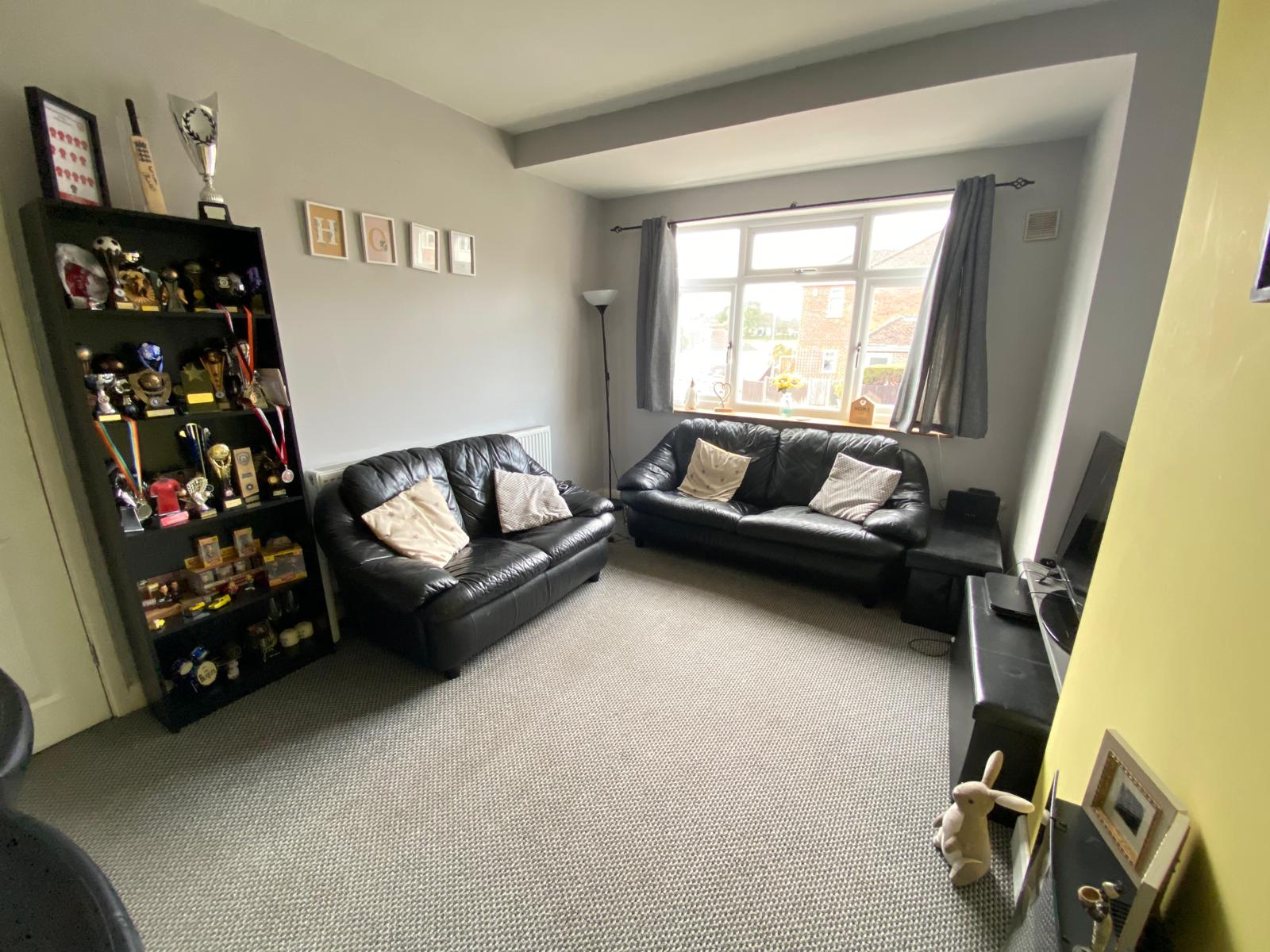 Semi Detached House for sale in Leicester, Roydene Crescent, Leicester, LE4 0GN