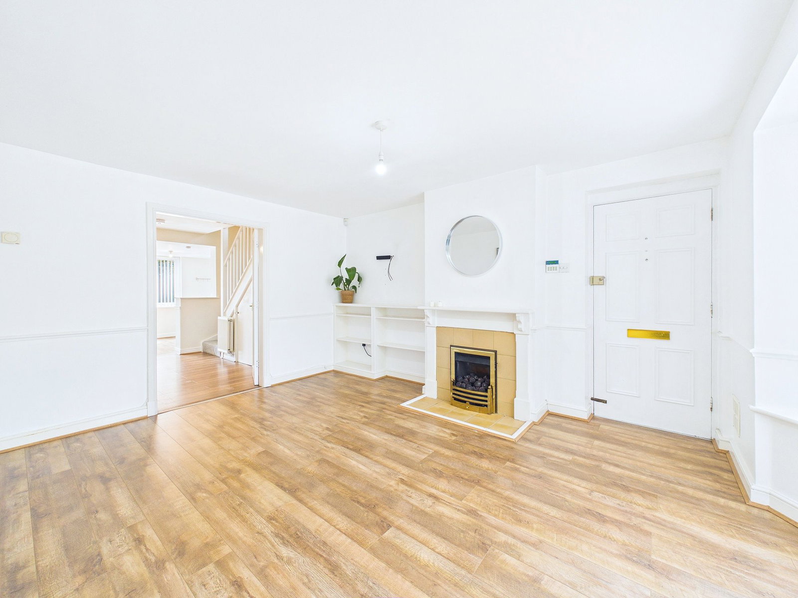 Semi Detached House in Leicester