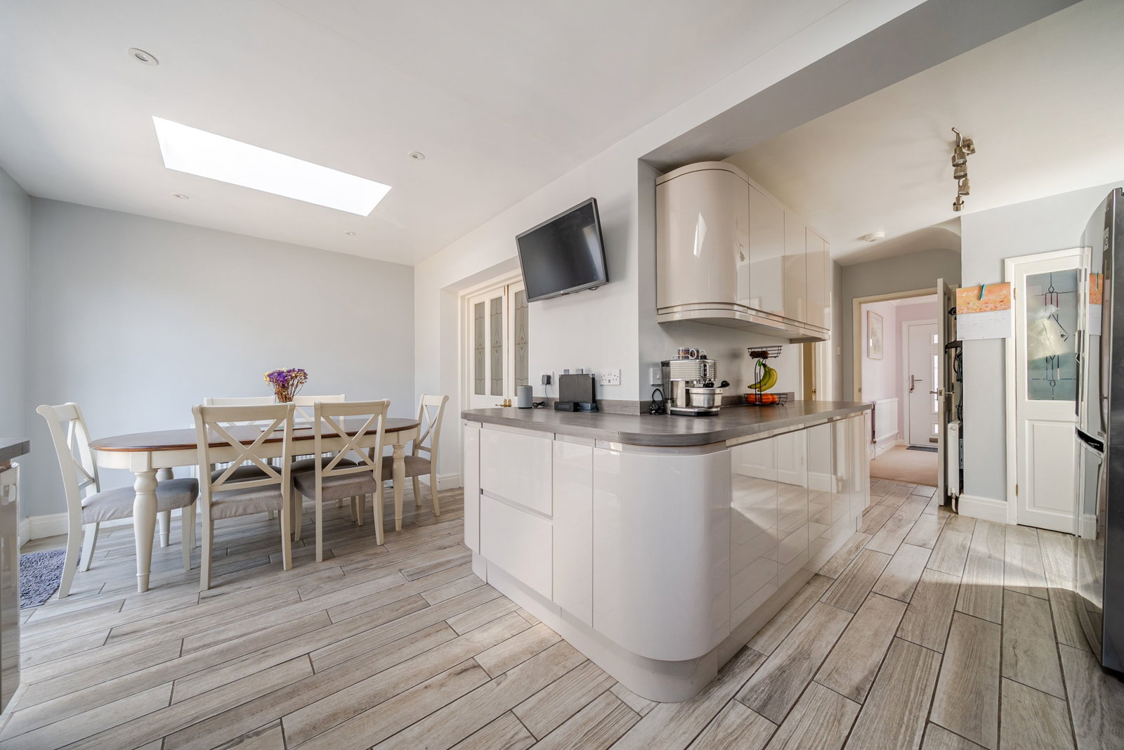 Semi Detached House for sale in York, Oakland Avenue, York, YO31 1DF, 1305 m²