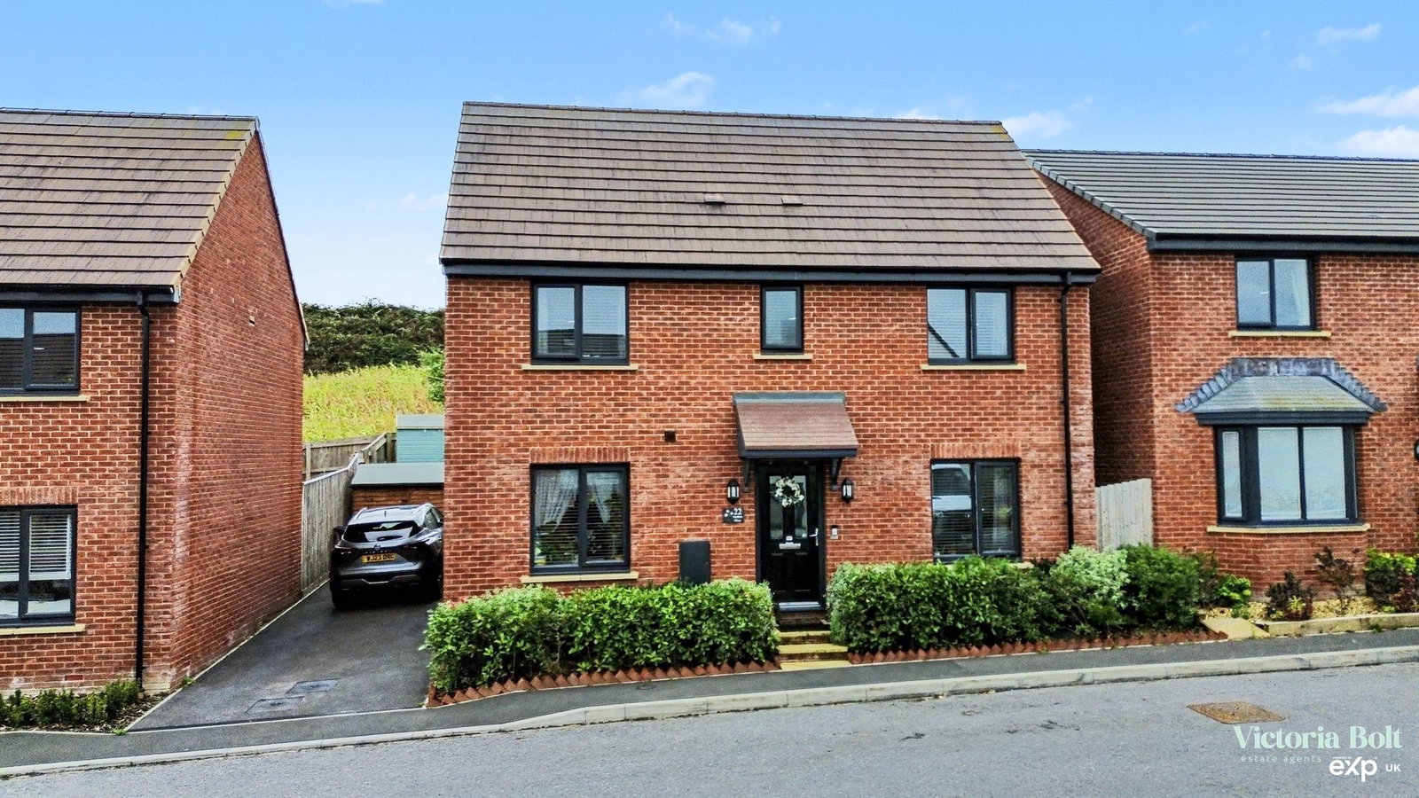 Detached House for sale in Newton Abbot, Mallow Place, Newton Abbot, 916 m²