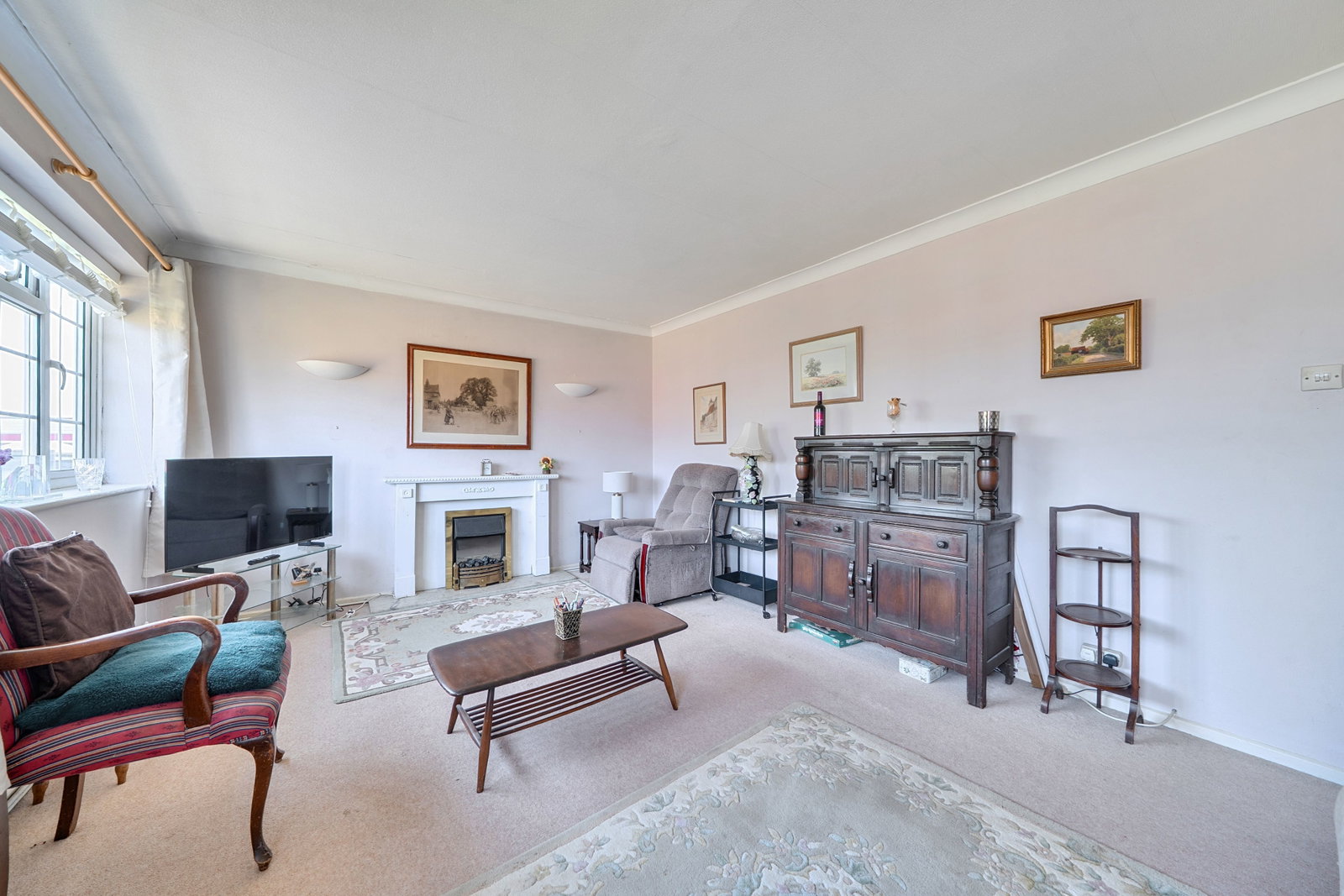 Flat in Bushey