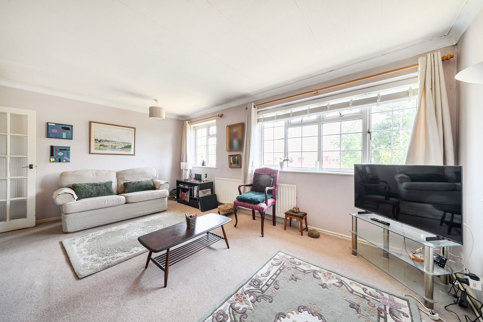 Flat in Bushey