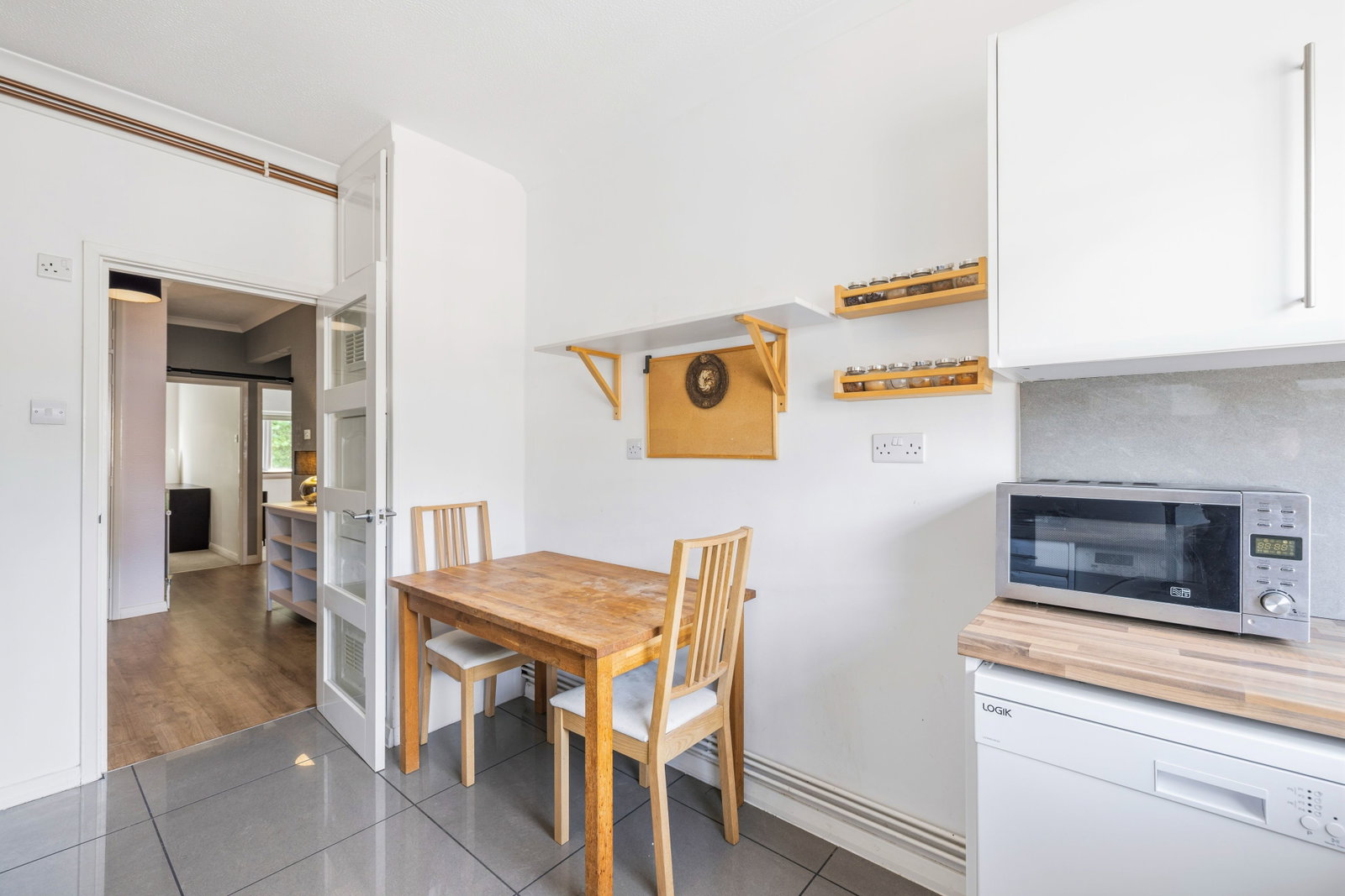 Flat in Swansea