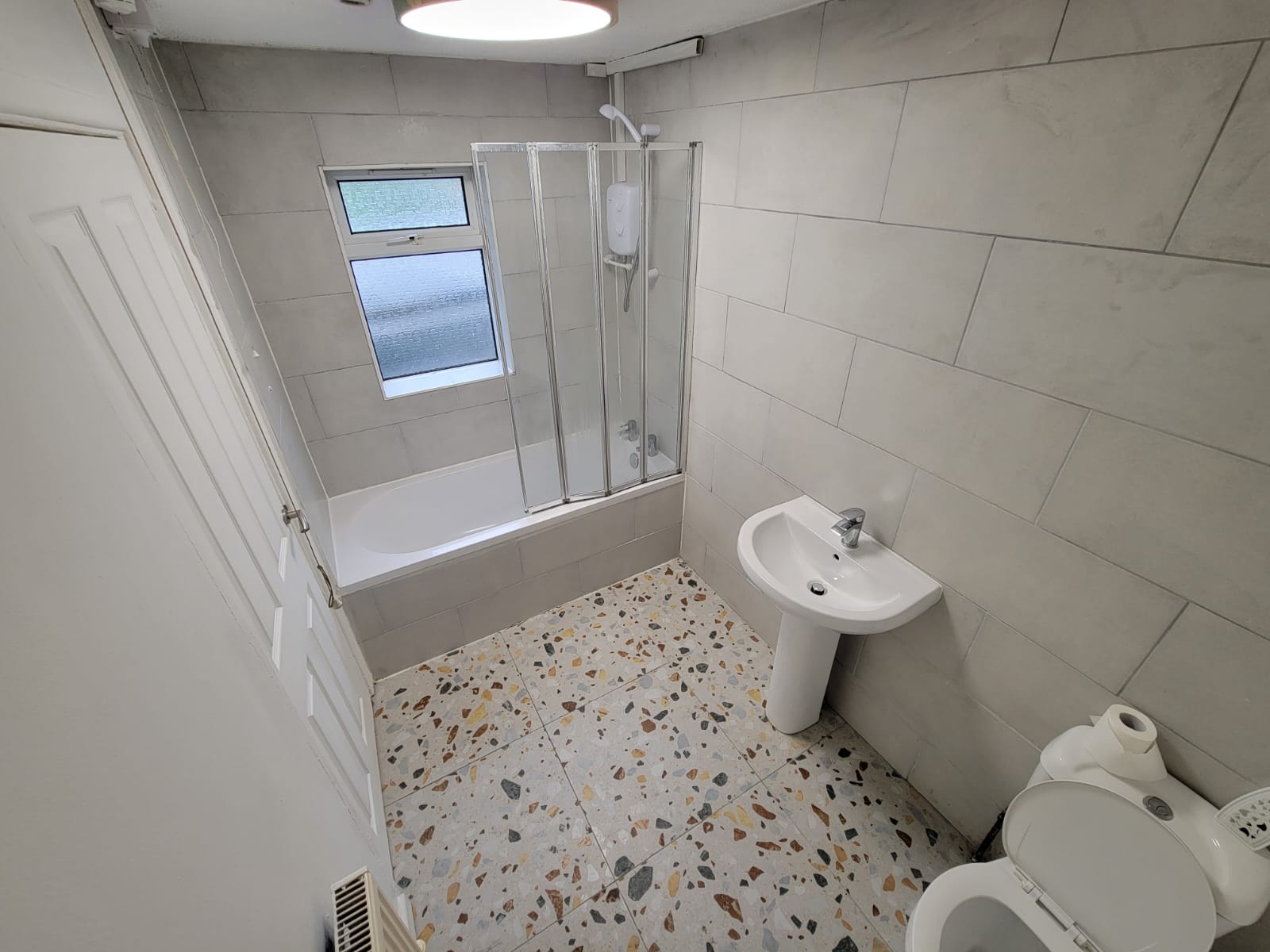 End Of Terrace House for sale in Swansea, Cilmaengwyn Road, Pontardawe,