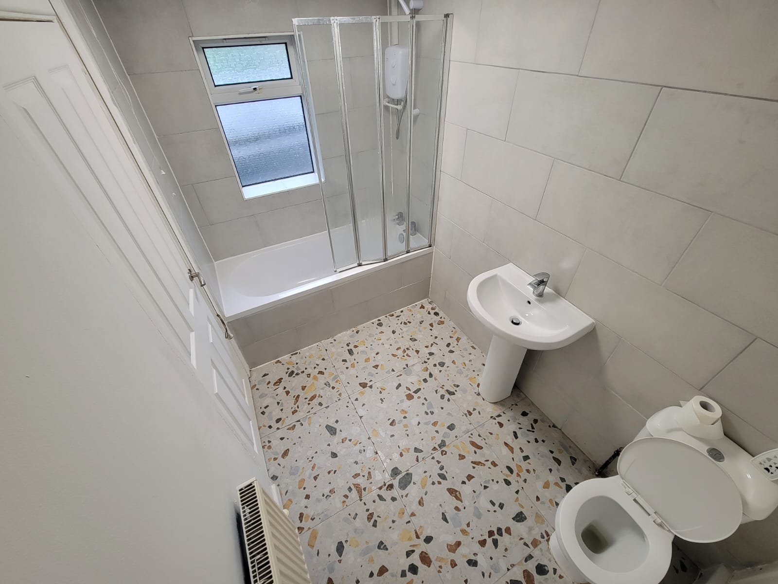 End Of Terrace House for sale in Swansea, Cilmaengwyn Road, Pontardawe,