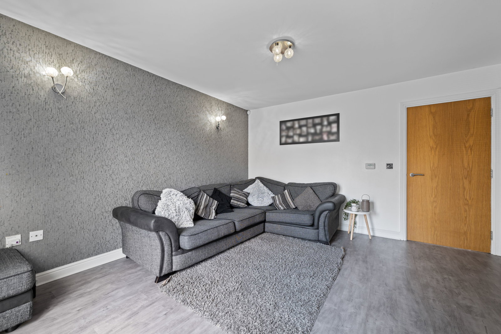 Semi Detached House in Barnsley