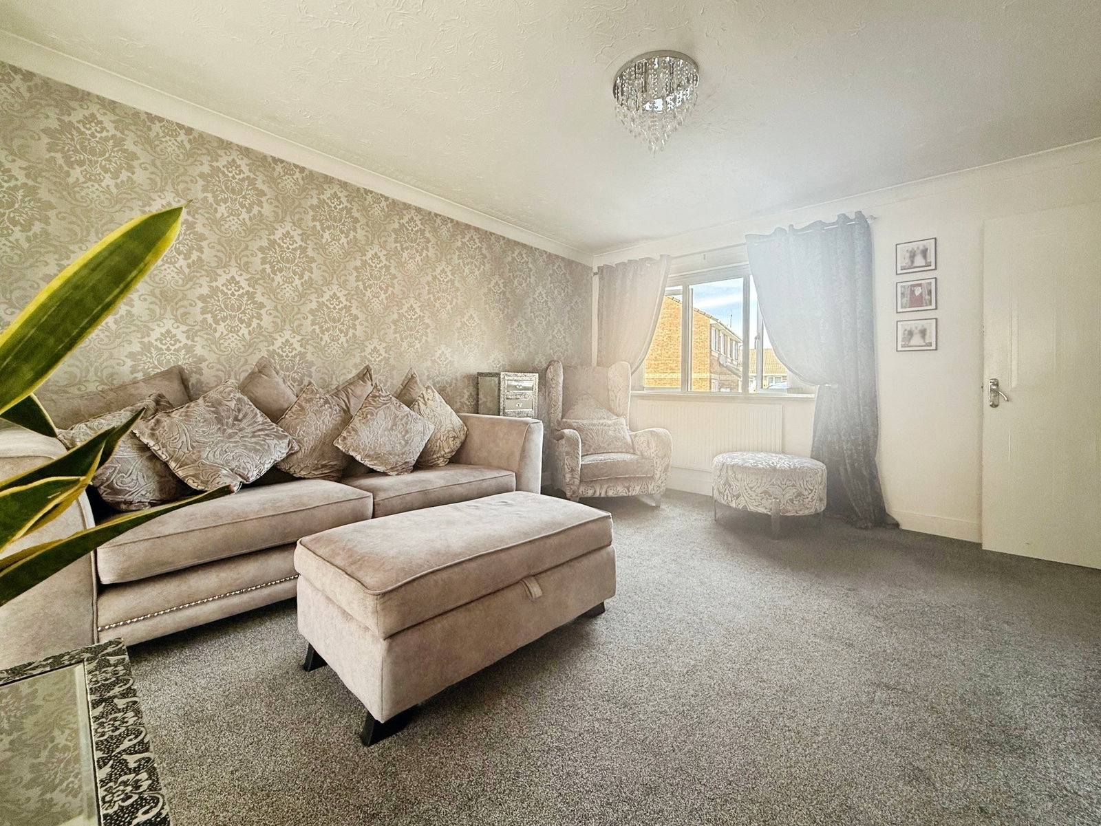 Detached House in Neath 3