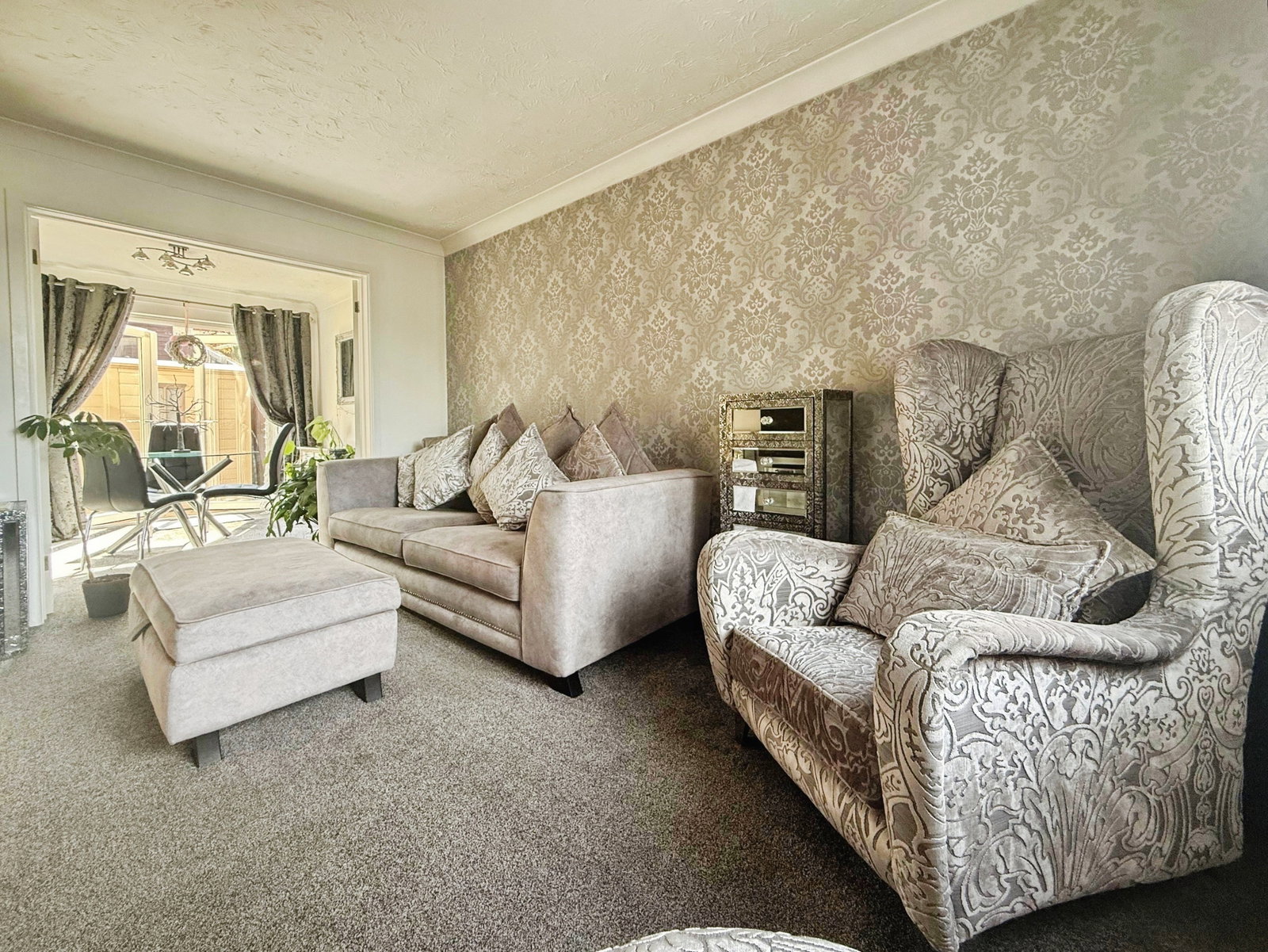 Detached House in Neath 5